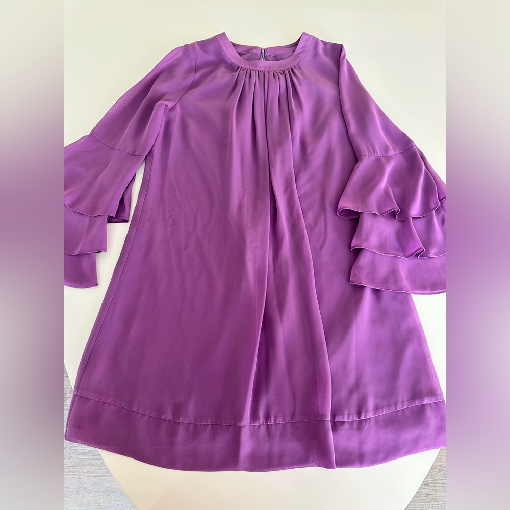 Eva Méndez Purple Ruffle Sleeve Dress